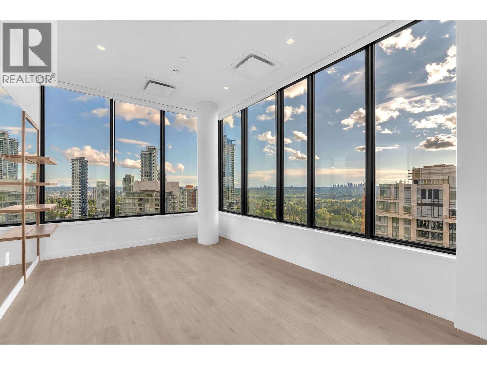 2XXX 626 CLAREMONT STREET, Coquitlam