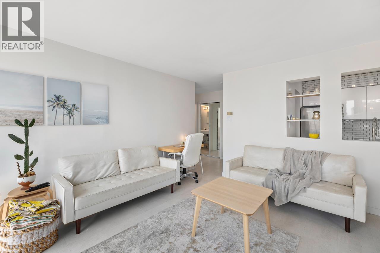 1737 DUCHESS AVENUE, West Vancouver
