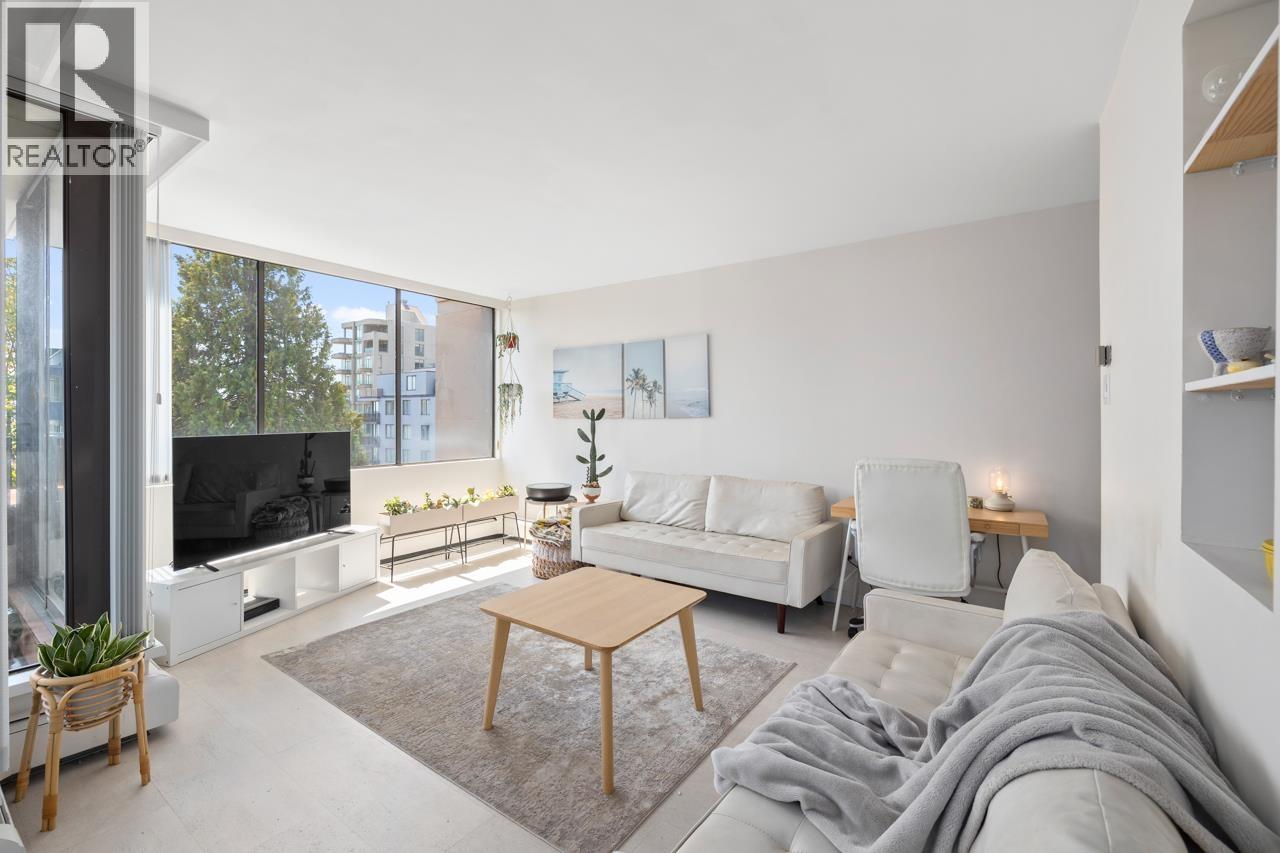 1737 DUCHESS AVENUE, West Vancouver
