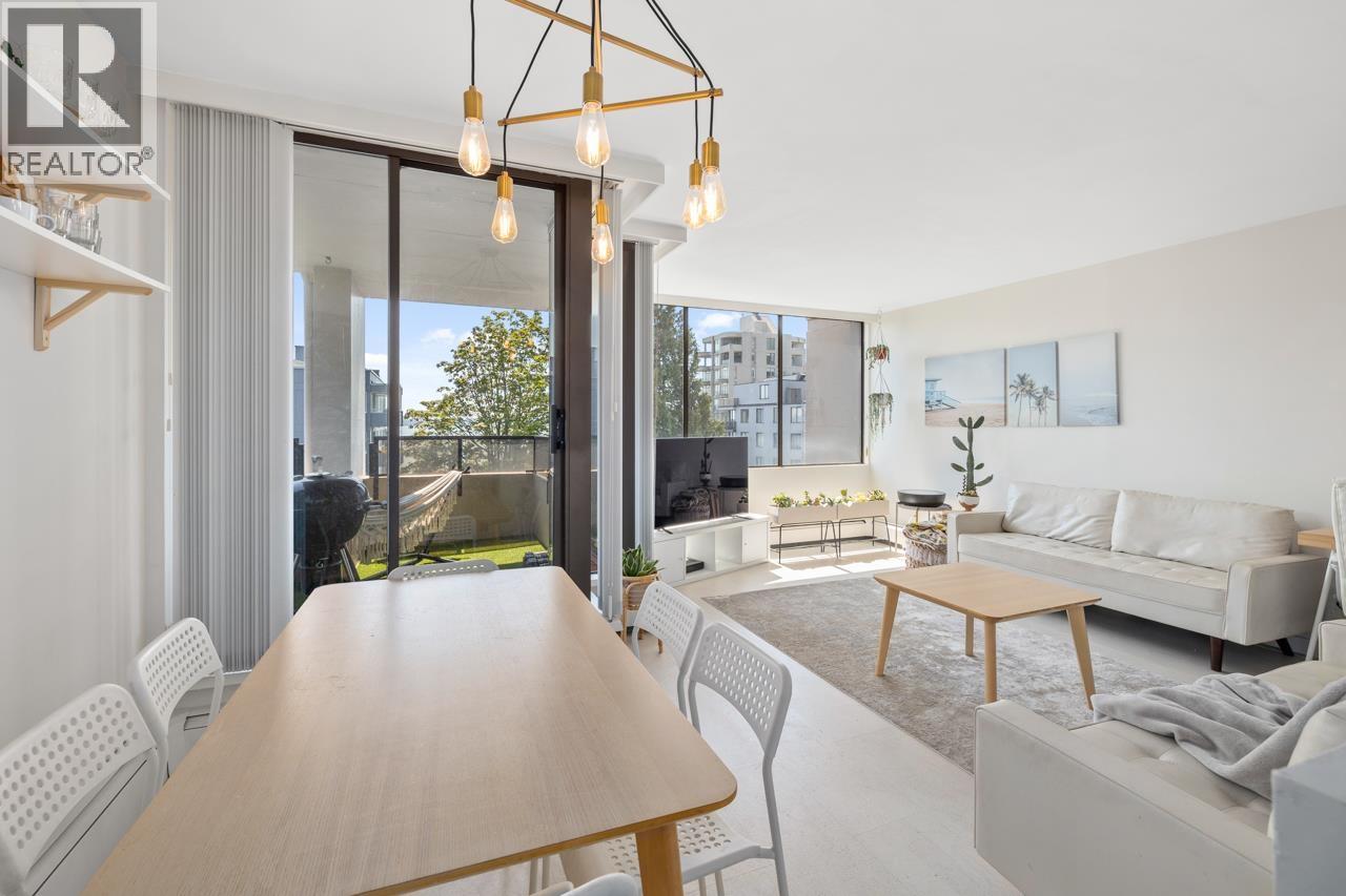 1737 DUCHESS AVENUE, West Vancouver