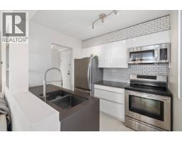 1737 Duchess Avenue, West Vancouver, BC V7V1P8 Photo 11