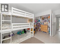 1737 Duchess Avenue, West Vancouver, BC V7V1P8 Photo 18