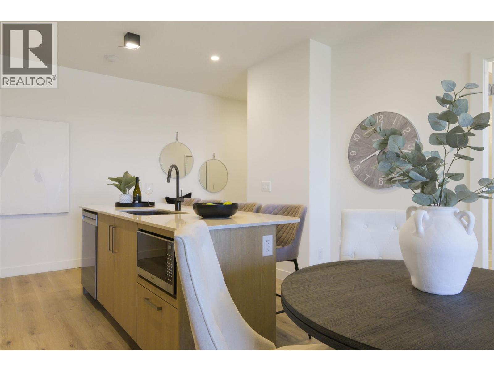 3300 Lakeshore Road Unit# 614, Kelowna