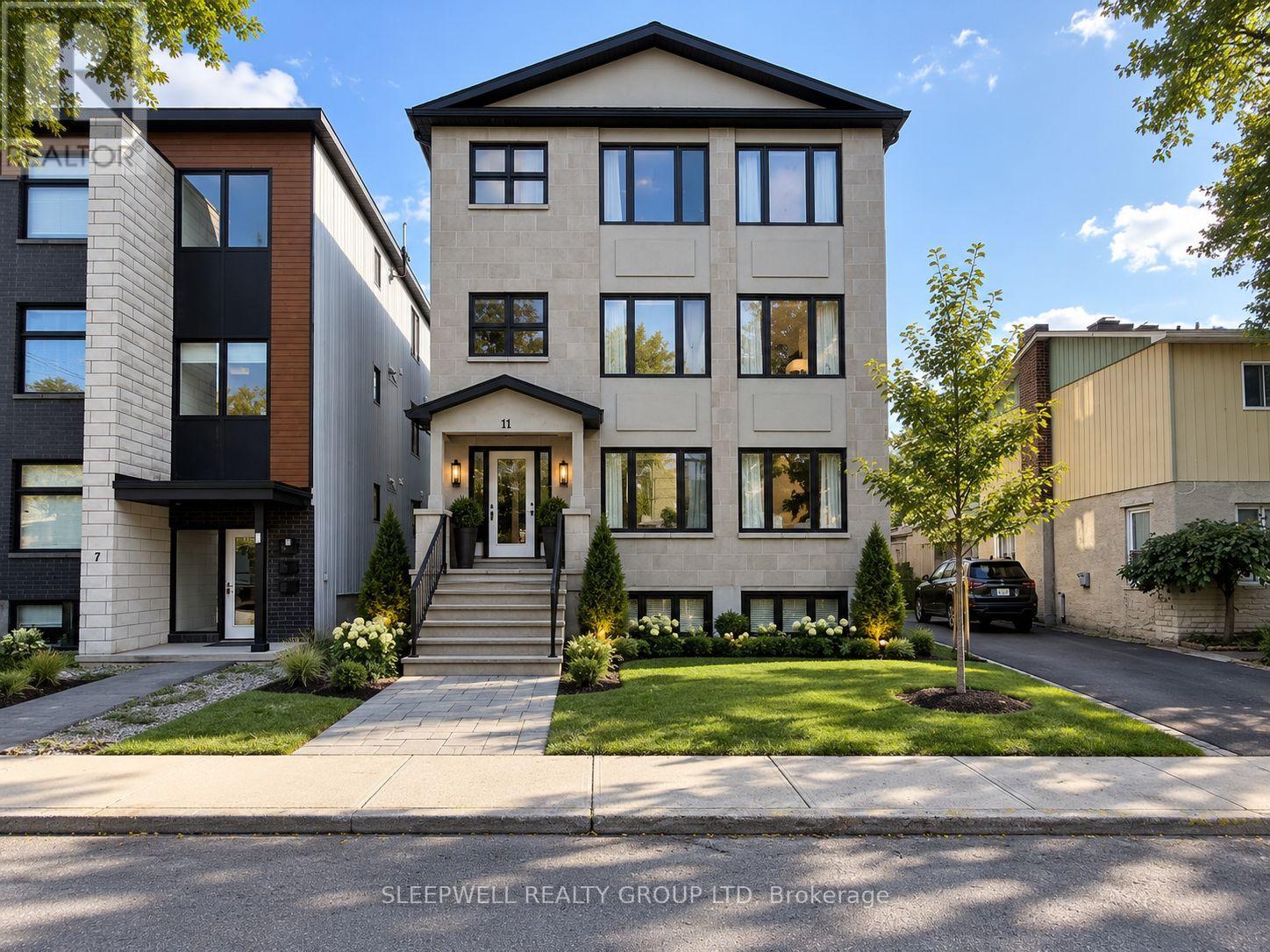 2 - 11 CHESTNUT STREET, Ottawa