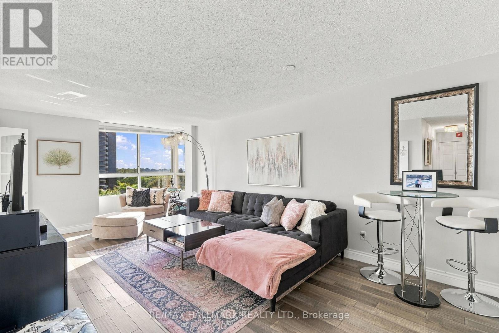 #903 1485 LAKESHORE ROAD E - 13
