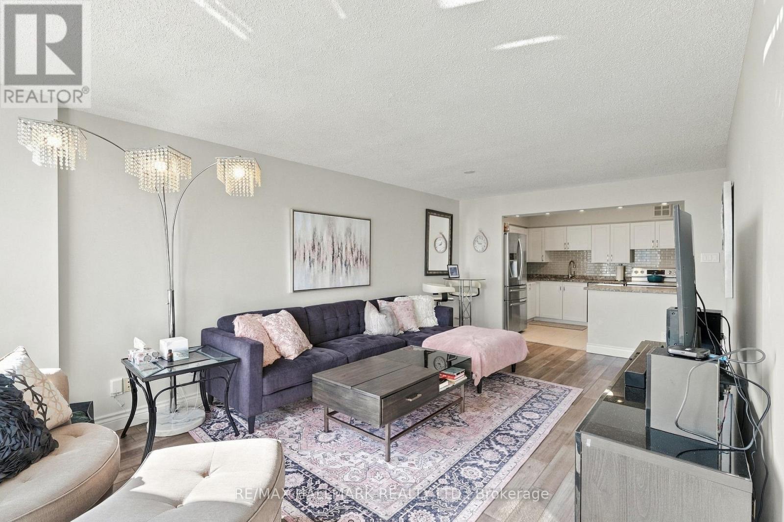 #903 1485 LAKESHORE ROAD E - 17