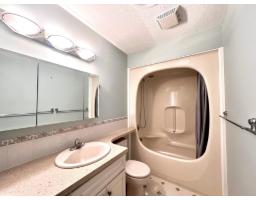 1909 E Southmere Crescent, Surrey, BC V4A6Z1 Photo 19