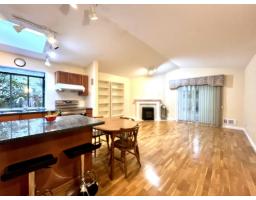1909 E Southmere Crescent, Surrey, BC V4A6Z1 Photo 7