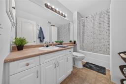 39 Carsdale Drive, Winnipeg, MB R2V4W9 Photo 23