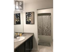 15 Winterberry Boulevard, Thorold, ON L2V5G5 Photo 17