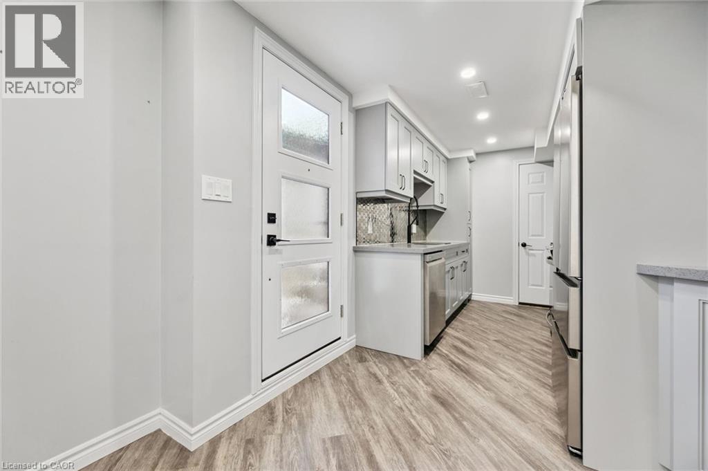 153 SIMS ESTATE Drive Unit# 2, Kitchener — photo 7