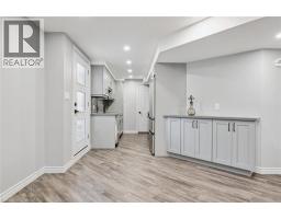 153 Sims Estate Drive Unit# 2, Kitchener, ON N2A0A6 Photo 8