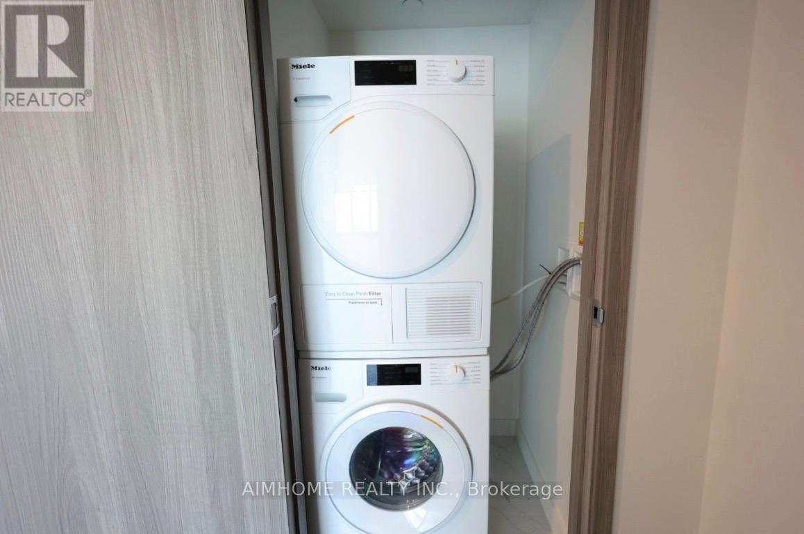 1 CONCORD CITYPLACE WAY, Toronto (Waterfront Communities) — photo 11