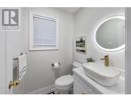 20 Trish Drive, Richmond Hill, ON L4E5C5 Photo 18