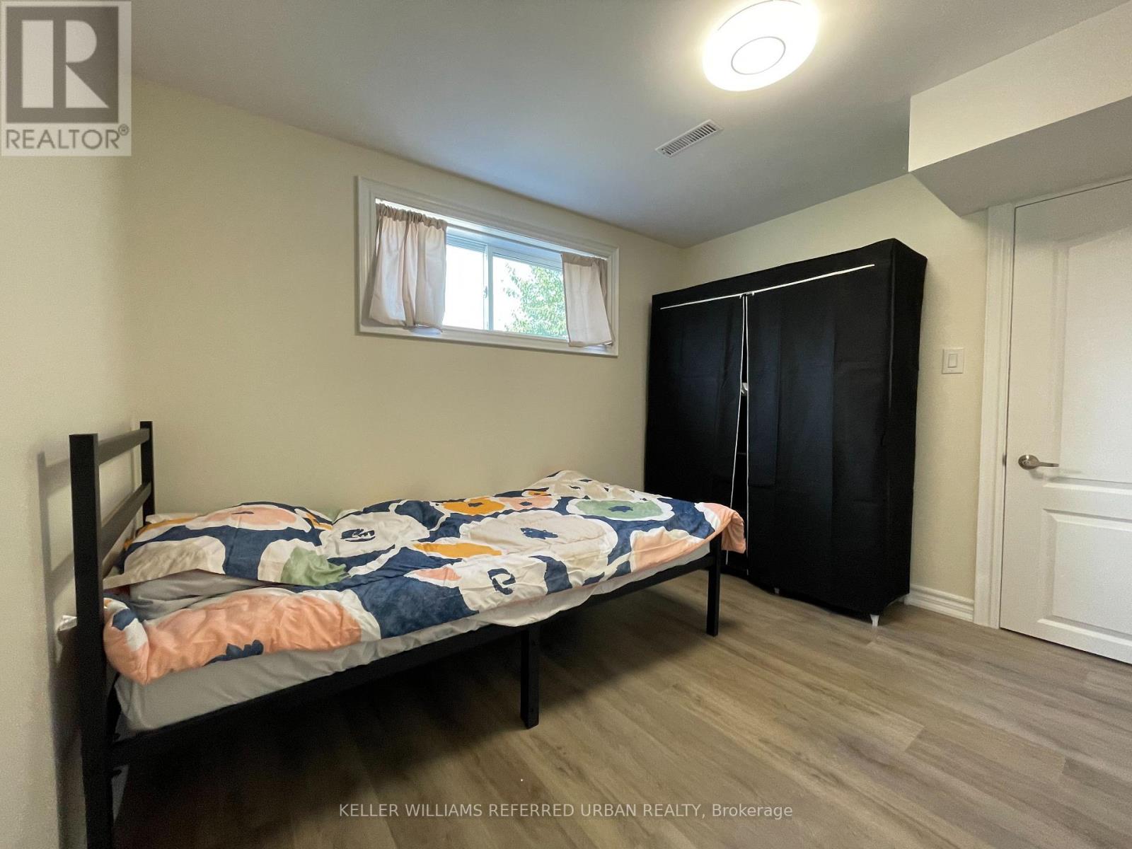 BSMT - 384 MAPLE LEAF DRIVE, Toronto (Maple Leaf) — photo 5