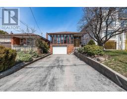 Bsmt - 384 Maple Leaf Drive, Toronto, ON M6L1P6 Photo 10