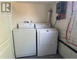 Bsmt - 384 Maple Leaf Drive, Toronto, ON M6L1P6 Photo 9