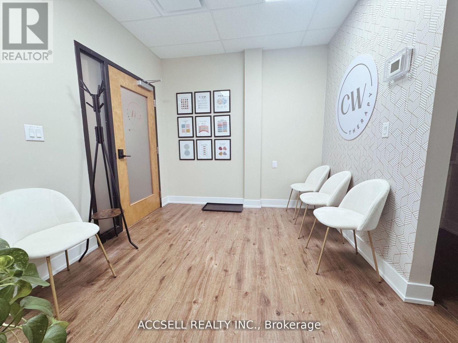 213 - 3485 REBECCA STREET, Oakville (QE Queen Elizabeth) — photo 7