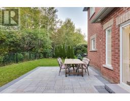 20 Trish Drive, Richmond Hill, ON L4E5C5 Photo 34