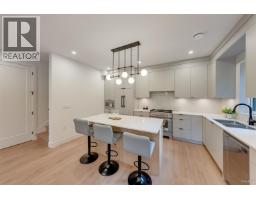 6 6136 Irmin Street, Burnaby, BC V5J1Z1 Photo 10