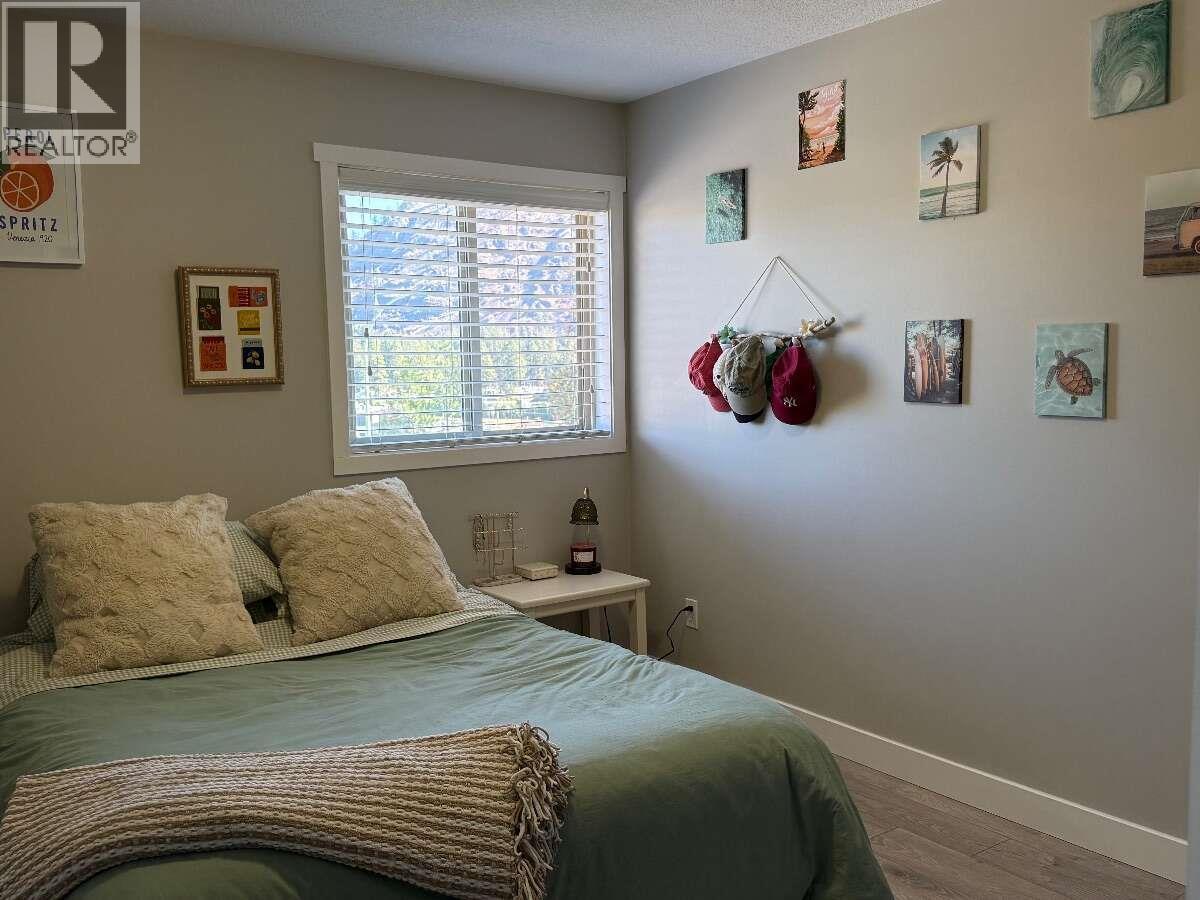 2906 Bentley Road - 18
