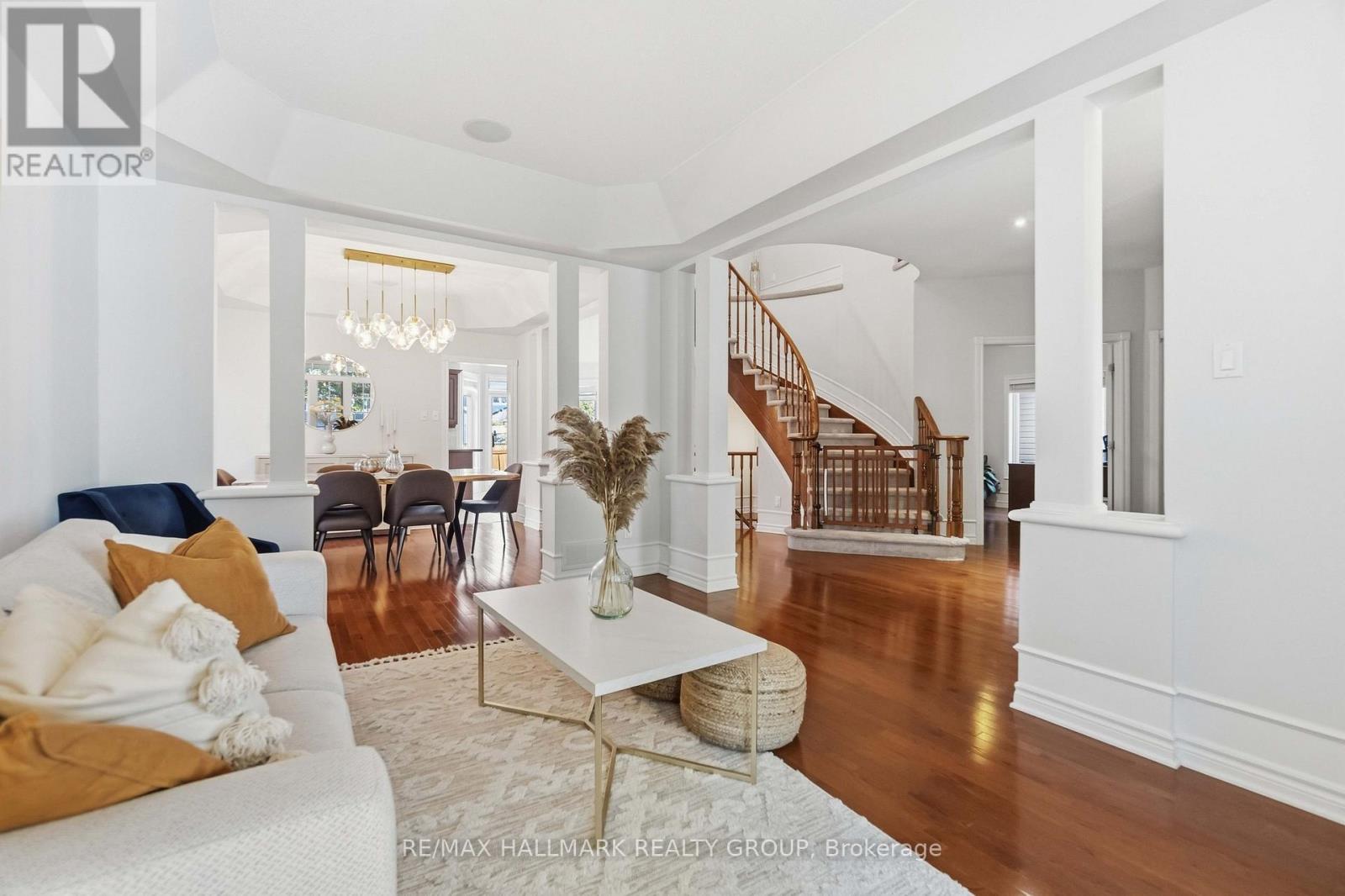 212 JANET WAY, Ottawa — photo 10