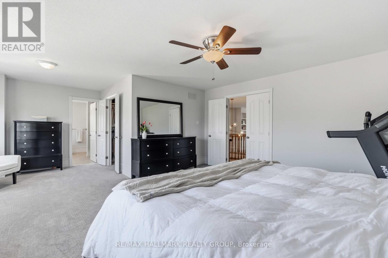 212 JANET WAY - 31