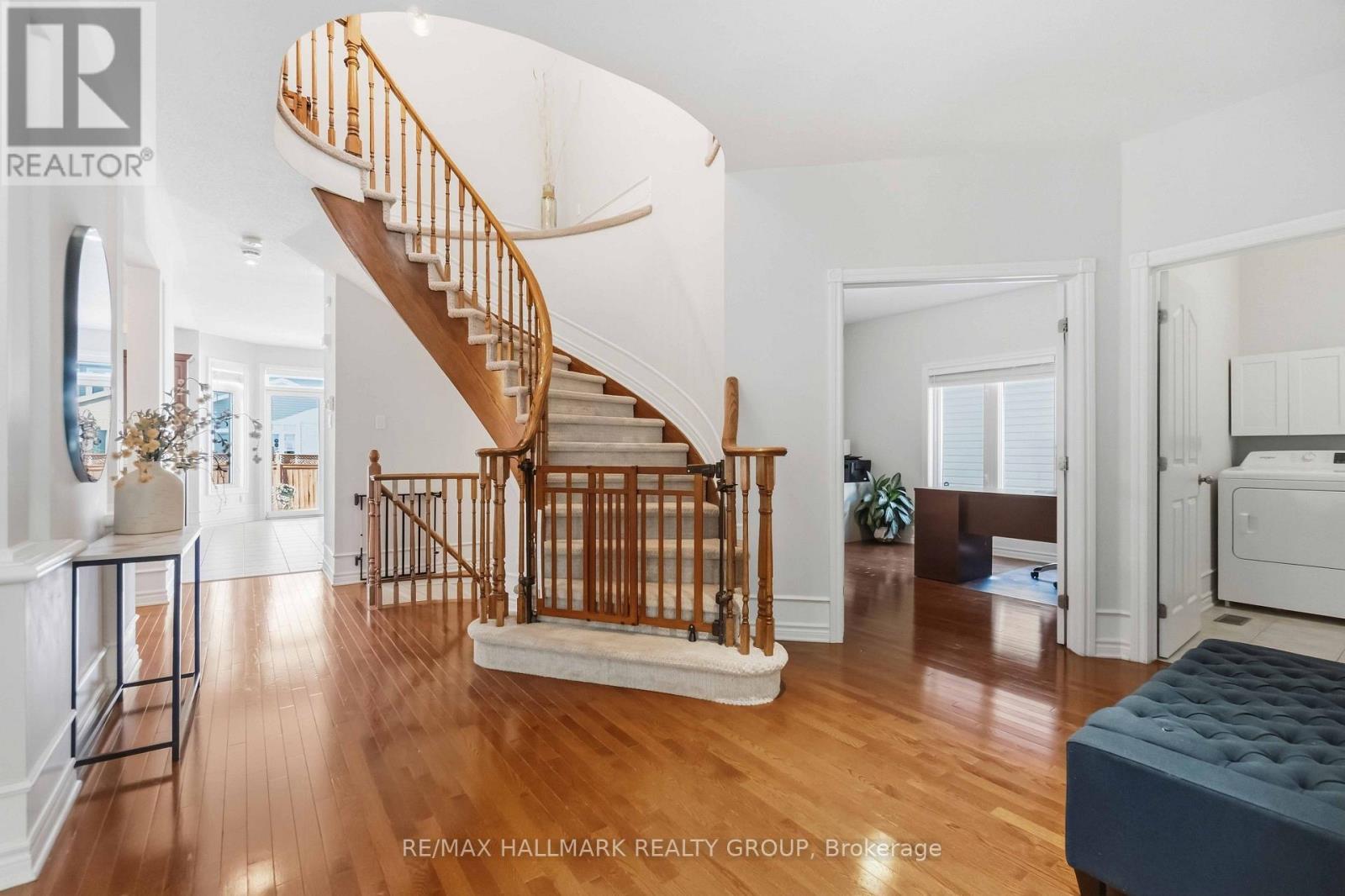 212 JANET WAY, Ottawa — photo 4