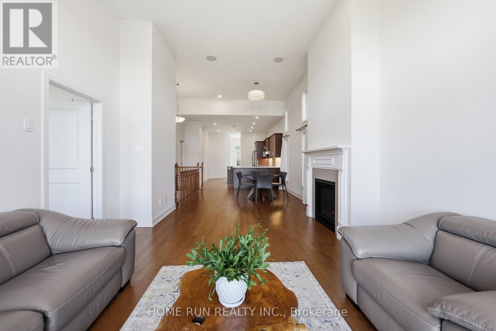 717 OCTAVE GROVE - 20