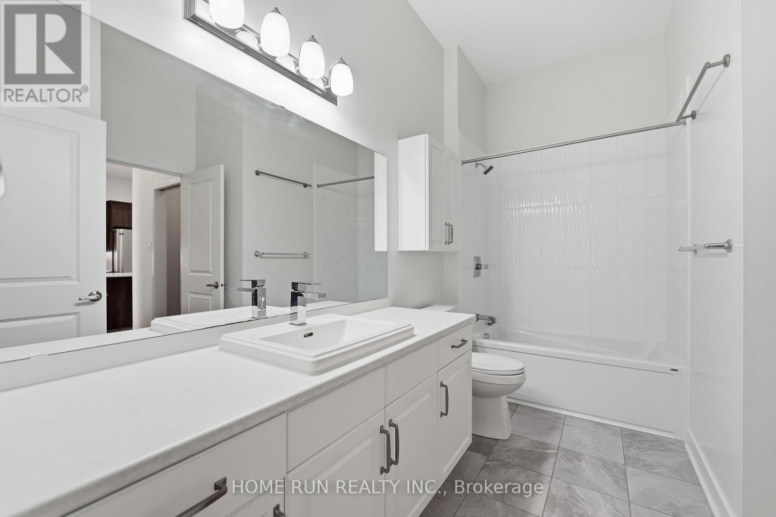 717 OCTAVE GROVE - 31