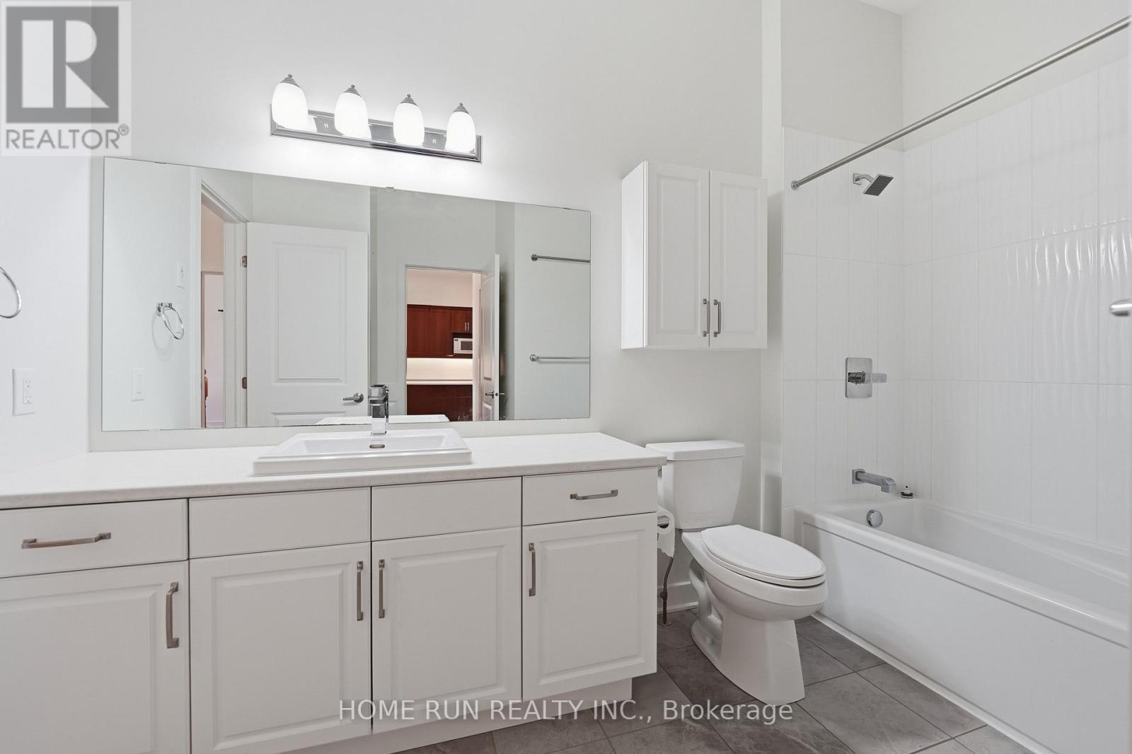 717 OCTAVE GROVE - 32