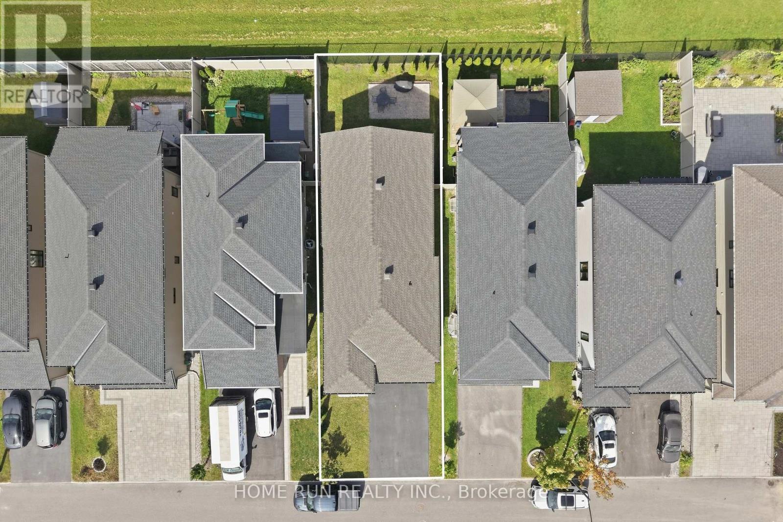 717 OCTAVE GROVE - 46