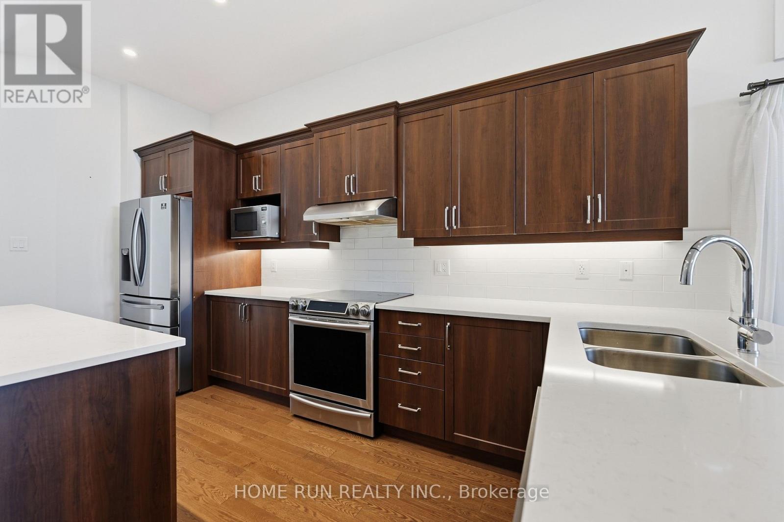 717 OCTAVE GROVE, Ottawa — photo 9