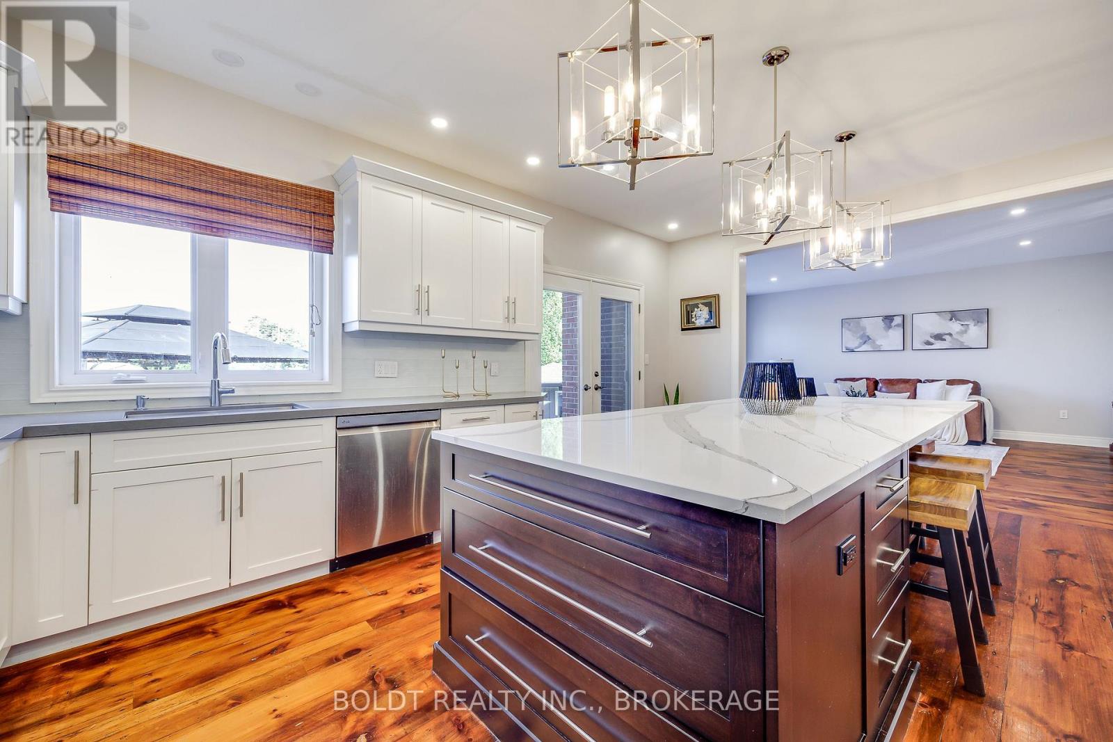 26 MATTHEWS COURT, St. Catharines (Rykert/Vansickle) — photo 12