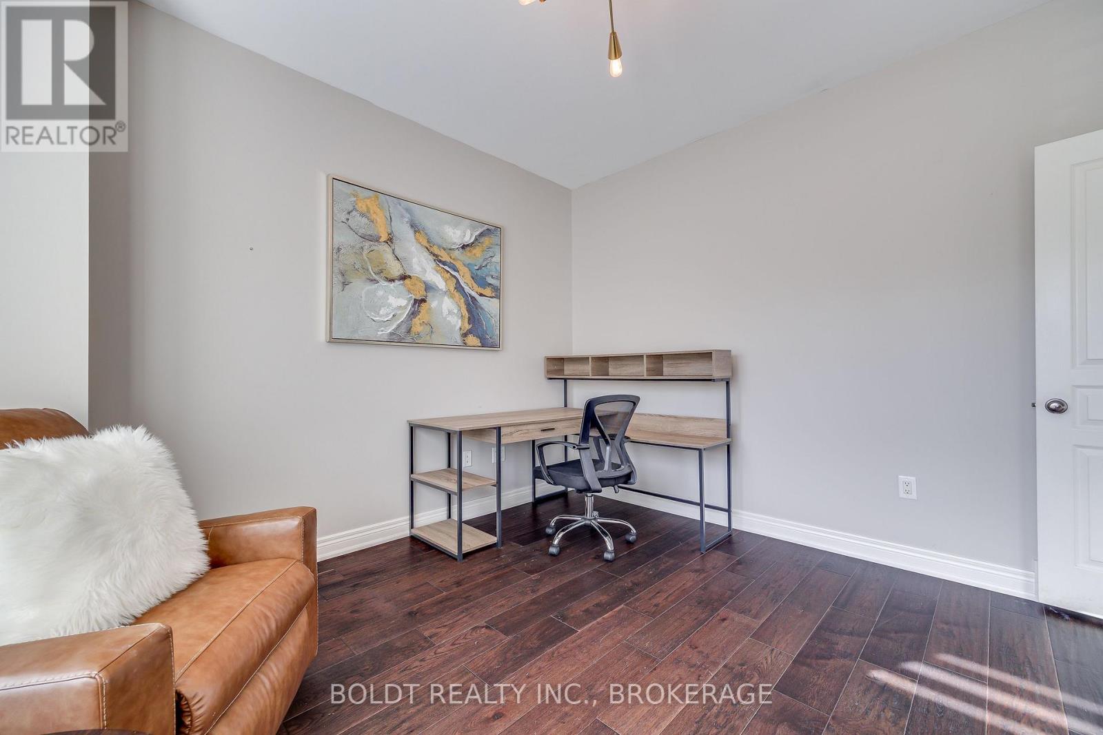 26 MATTHEWS COURT, St. Catharines (Rykert/Vansickle) — photo 5