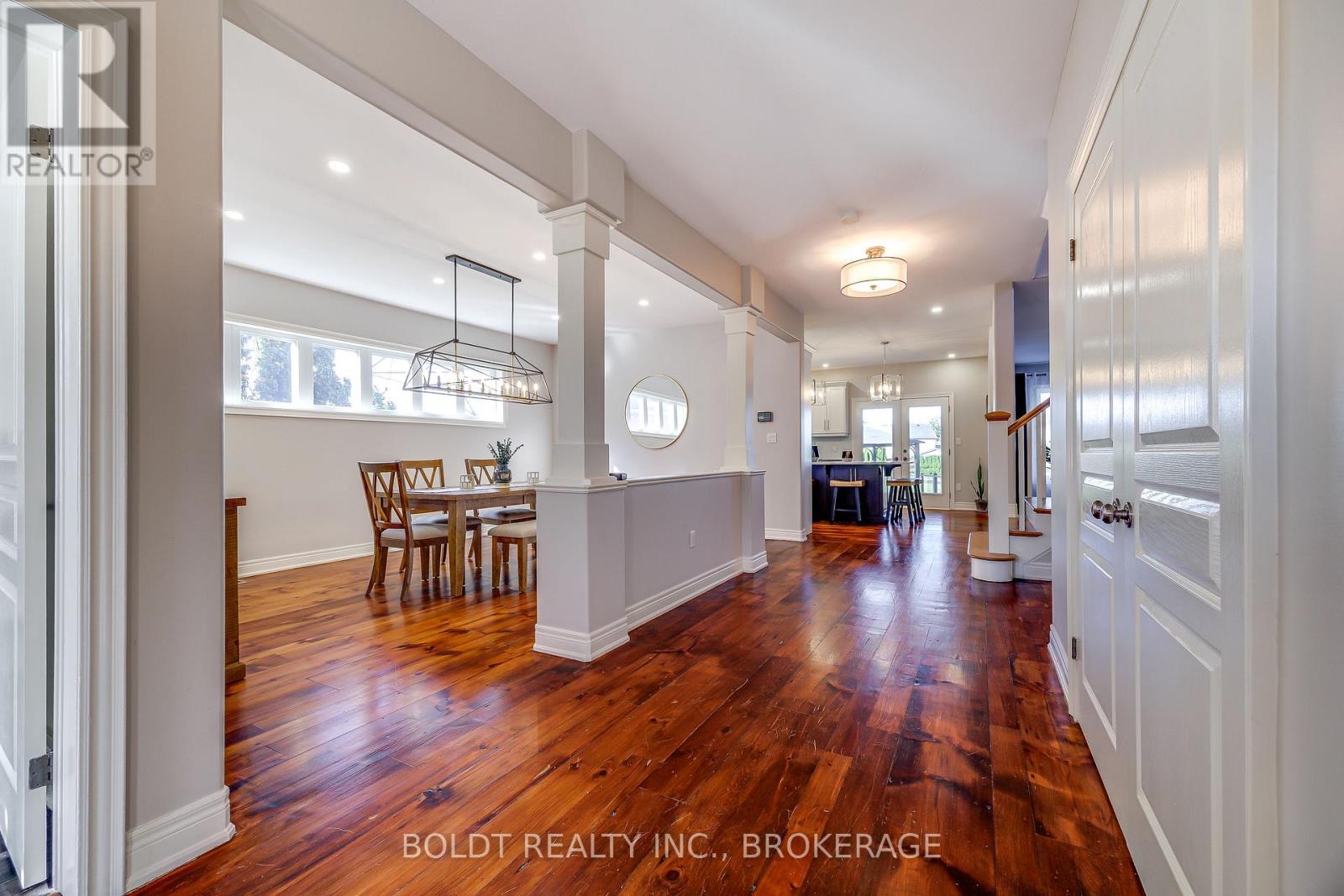 26 MATTHEWS COURT, St. Catharines (Rykert/Vansickle) — photo 6