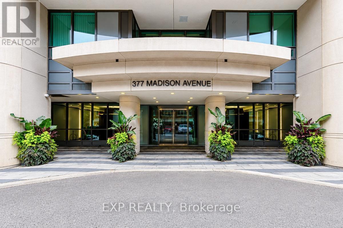 216 - 377 MADISON AVENUE, Toronto (Casa Loma)