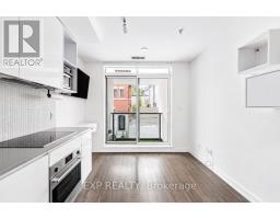 216 - 377 Madison Avenue, Toronto, ON M4V3E1 Photo 9
