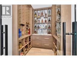 Kitchen - 257 Lawrence Avenue E, Toronto, ON M4N1T6 Photo 11