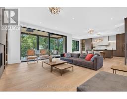 257 Lawrence Avenue E, Toronto, ON M4N1T6 Photo 17