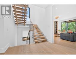 257 Lawrence Avenue E, Toronto, ON M4N1T6 Photo 18