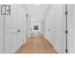 257 Lawrence Avenue E, Toronto, ON M4N1T6 Photo 19