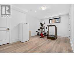 257 Lawrence Avenue E, Toronto, ON M4N1T6 Photo 38