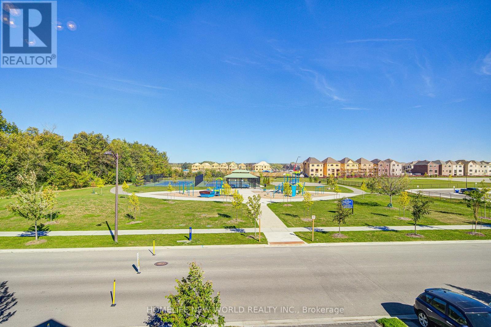 404 BAKER HILL BOULEVARD, Whitchurch-Stouffville (Stouffville) — photo 4