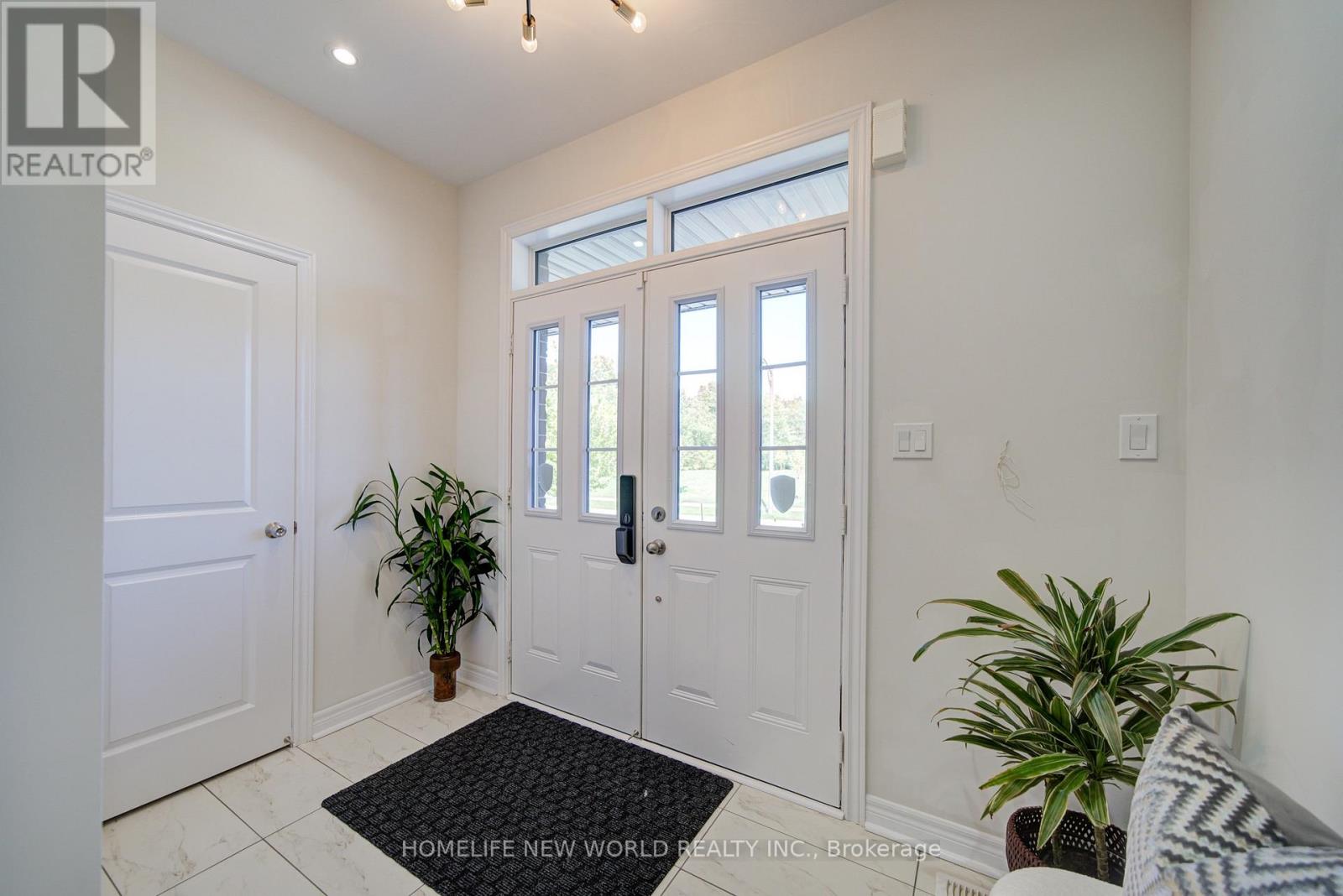 404 BAKER HILL BOULEVARD, Whitchurch-Stouffville (Stouffville) — photo 5