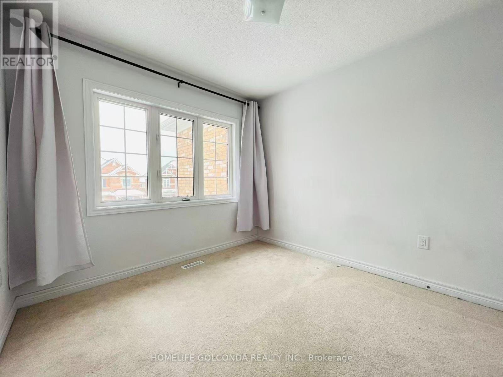 19 HOMER CRESCENT, Aurora — photo 12