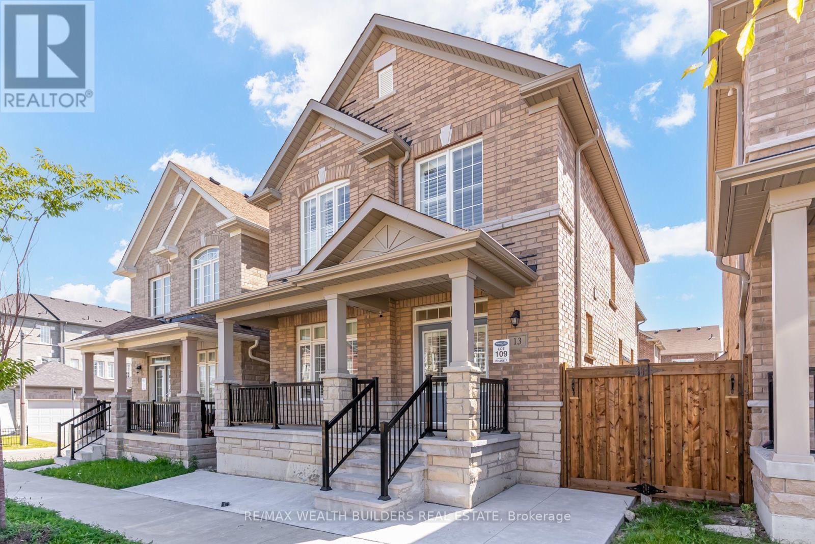 13 WATERLEAF ROAD, Markham (Cornell)