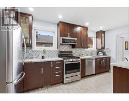2506 Cobbinshaw Circle, Mississauga, ON L5N2G3 Photo 10