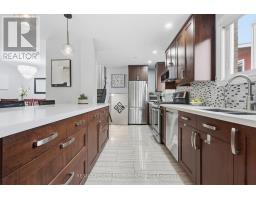 2506 Cobbinshaw Circle, Mississauga, ON L5N2G3 Photo 11