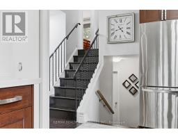 2506 Cobbinshaw Circle, Mississauga, ON L5N2G3 Photo 12